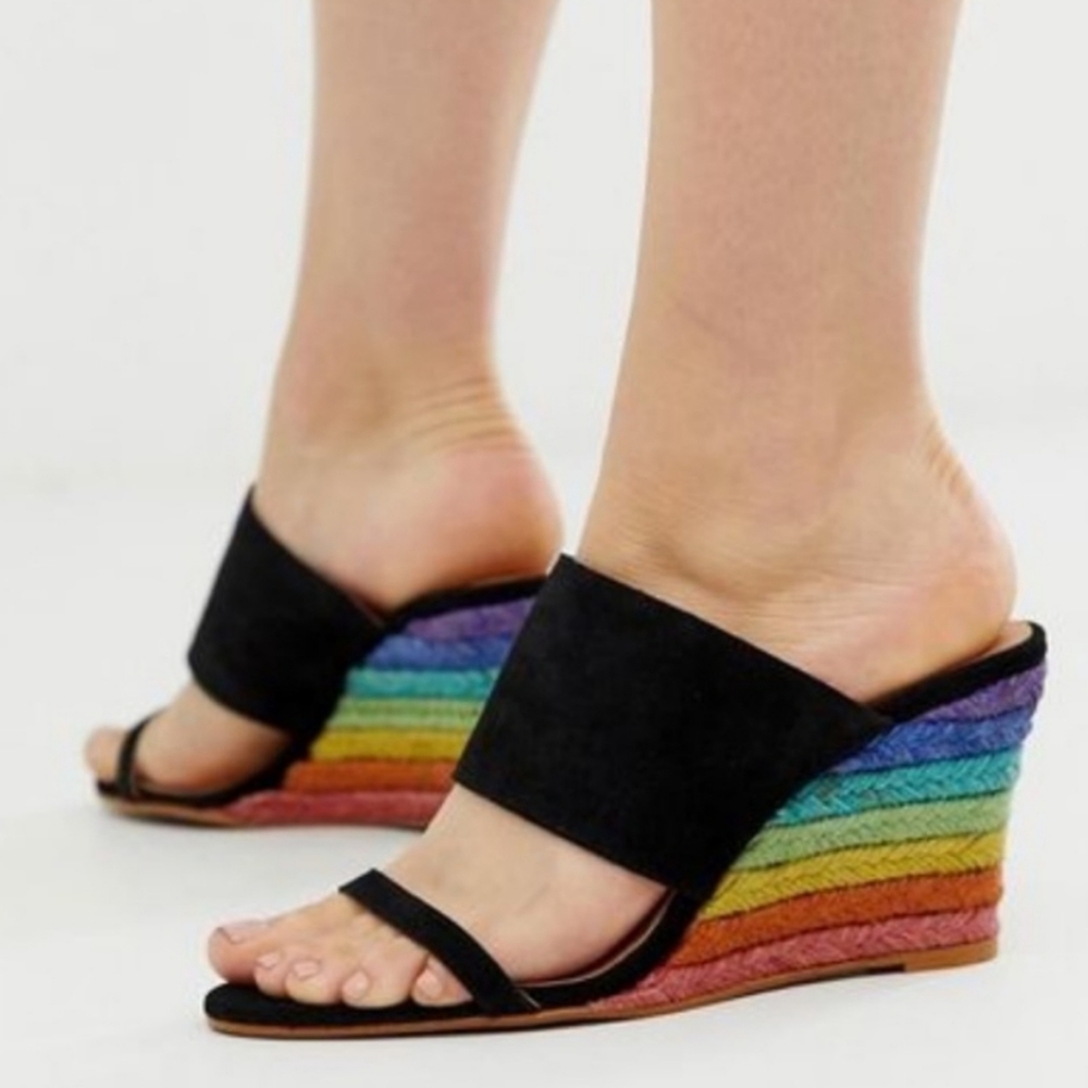 ♥️HOST PICK♥️Free People | Glorieta Rainbow Wedge Sandal